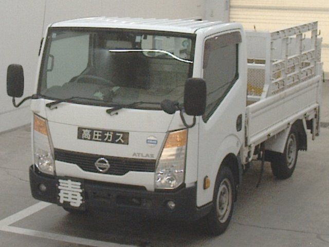 NISSAN ATLAS 2019