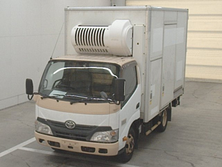 TOYOTA DYNA 2014