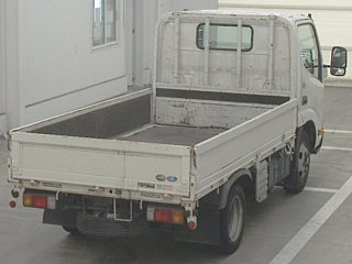 TOYOTA DYNA 2020
