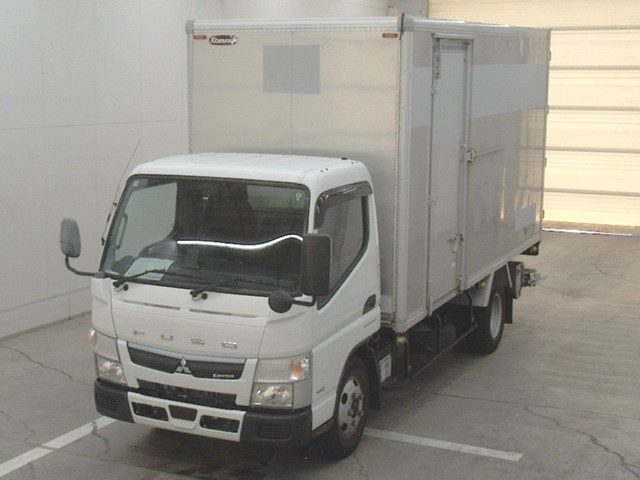 MITSUBISHI CANTER 2019