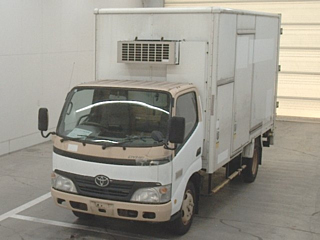 TOYOTA DYNA 2009