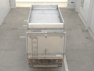 NISSAN ATLAS 2009