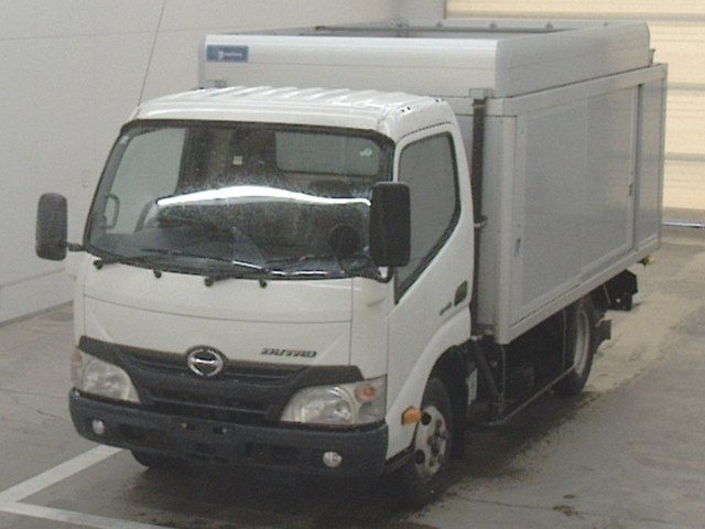 HINO DUTRO 2013