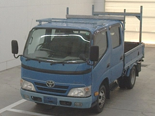 TOYOTA DYNA 2009