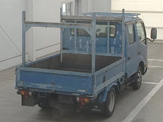 TOYOTA DYNA 2009