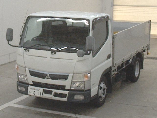 MITSUBISHI CANTER 2020
