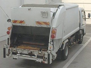 MITSUBISHI CANTER 2014