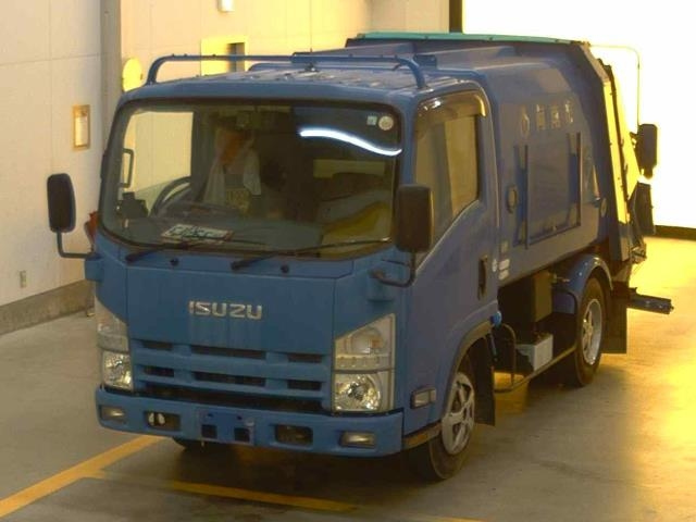 ISUZU ELF 2012
