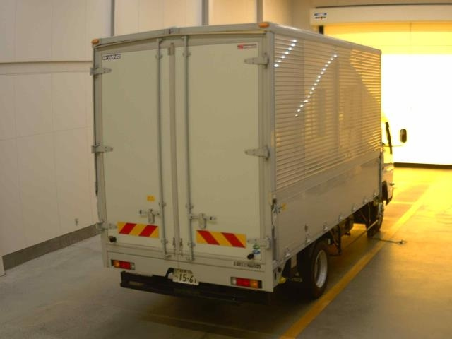 MITSUBISHI CANTER 2023