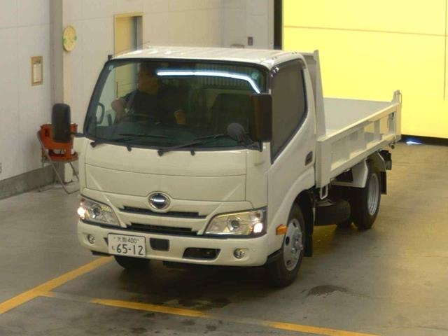 HINO DUTRO 2025