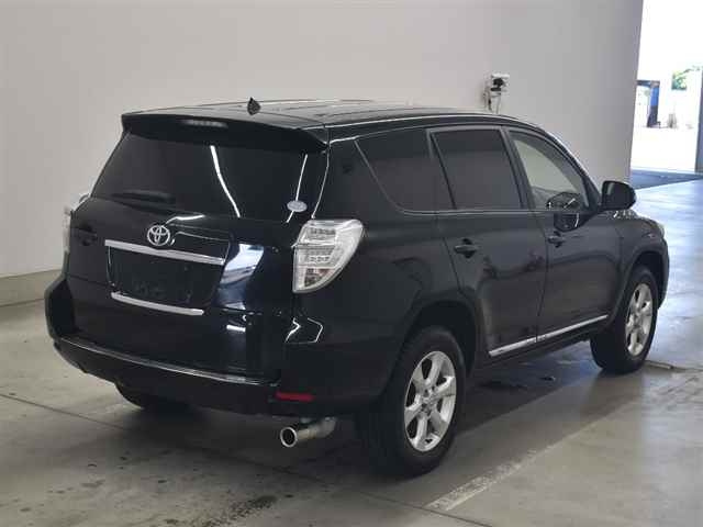 TOYOTA VANGUARD 2013