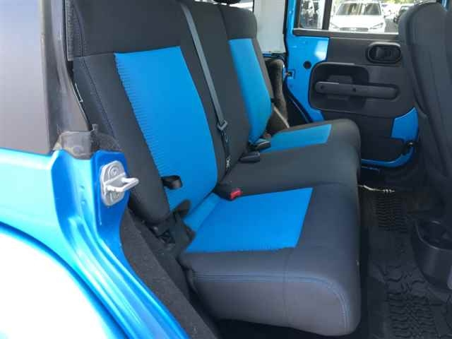 CHRYSLER JEEP WRANGLER 2010