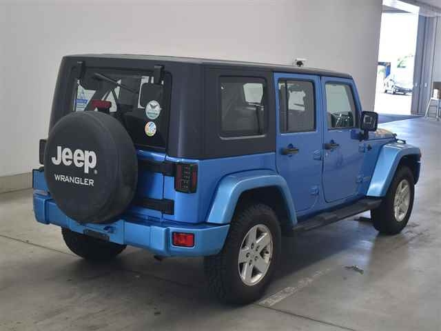 CHRYSLER JEEP WRANGLER 2010