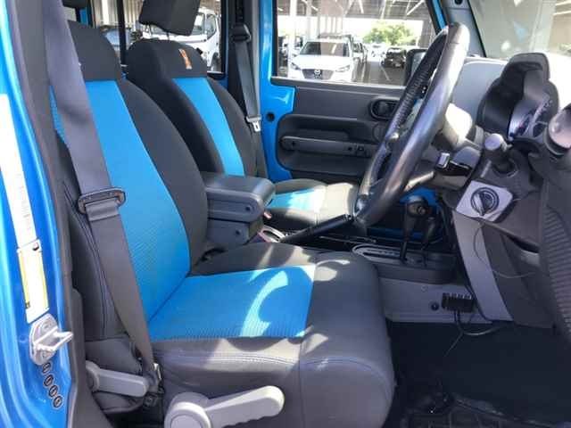 CHRYSLER JEEP WRANGLER 2010