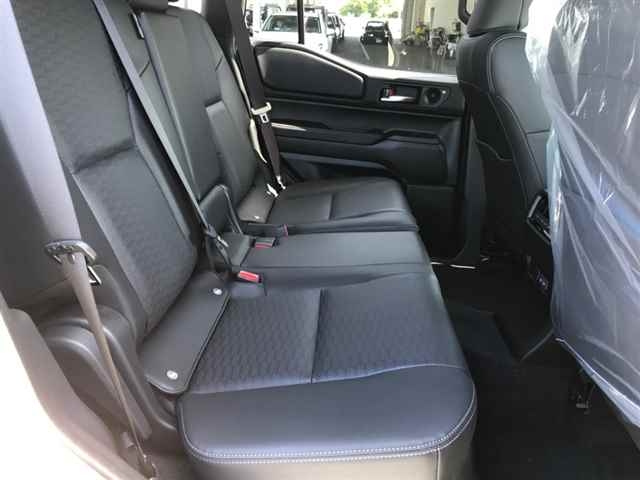 TOYOTA LAND CRUISER 2025