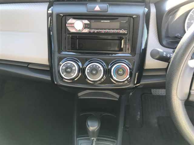 TOYOTA COROLLA AXIO 2015
