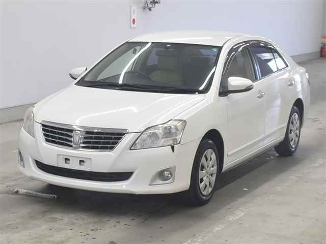 TOYOTA PREMIO 2016