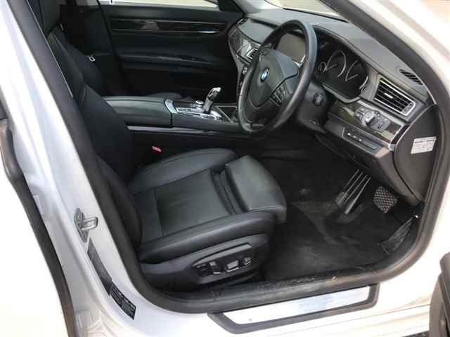 BMW 7 SERIES 2013