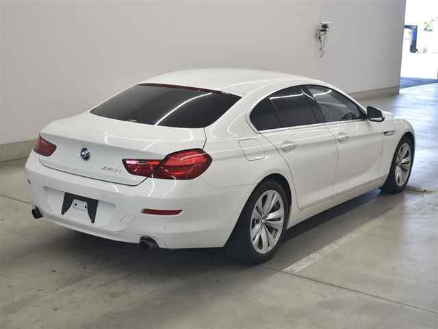 BMW 6 SERIES 2013