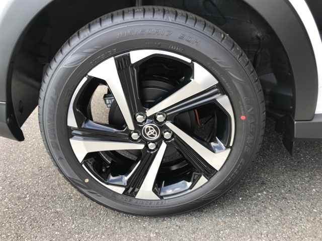 TOYOTA RAIZE 2025
