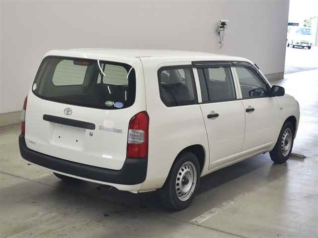 TOYOTA PROBOX 2018