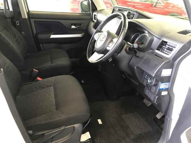 TOYOTA ROOMY 2017
