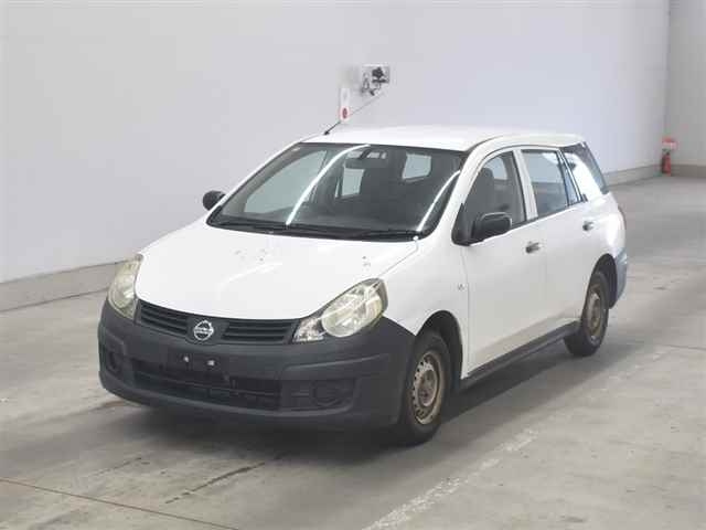 NISSAN AD 2008