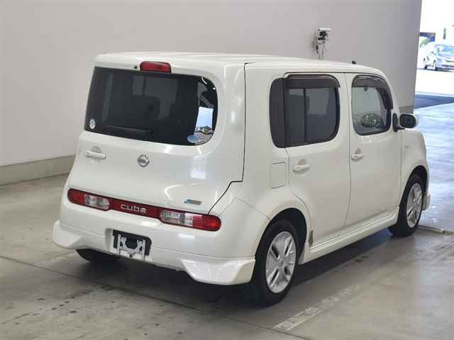 NISSAN CUBE 2012