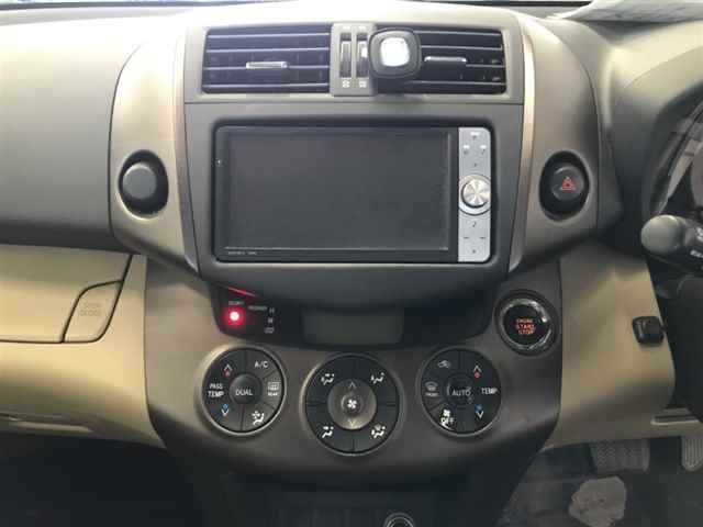 TOYOTA VANGUARD 2011