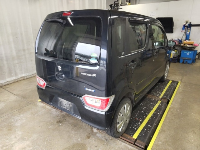 SUZUKI WAGON R 2020