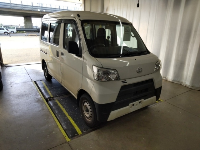 DAIHATSU HIJET VAN 2019