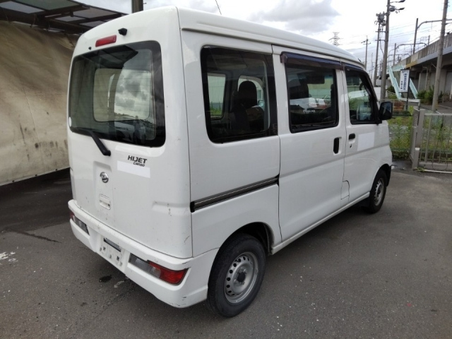 DAIHATSU HIJET VAN 2021
