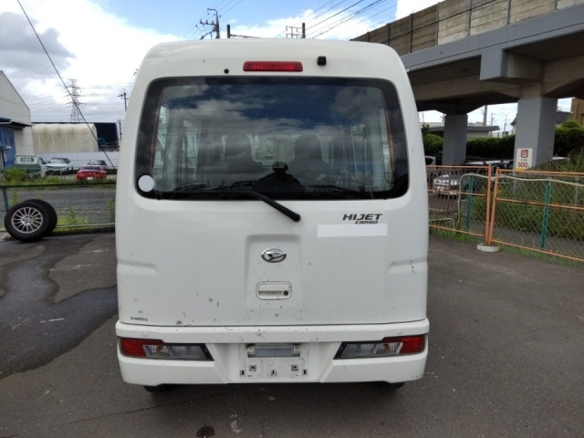 DAIHATSU HIJET VAN 2021