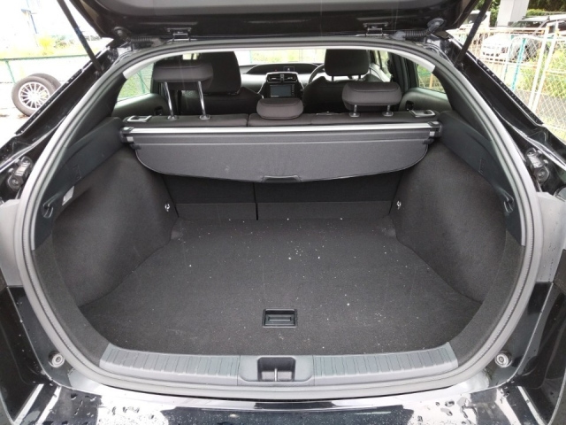TOYOTA PRIUS 2020