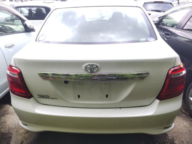 TOYOTA COROLLA AXIO 2018