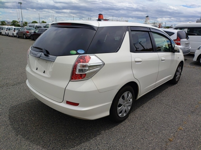 HONDA FIT SHUTTLE 2014