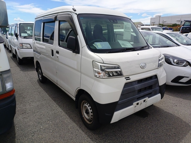 DAIHATSU HIJET VAN 2020