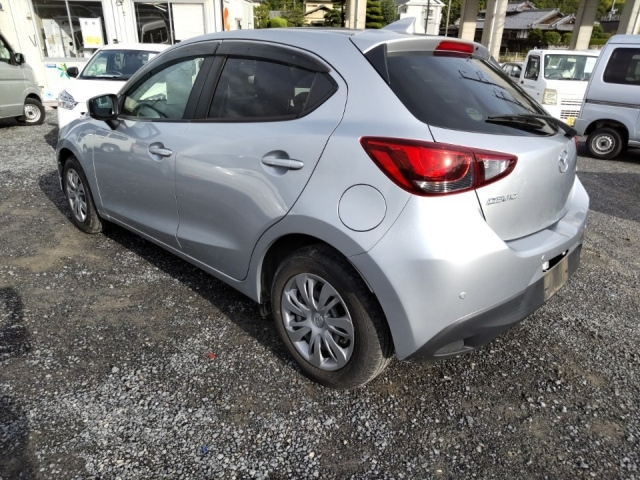 MAZDA DEMIO 2018