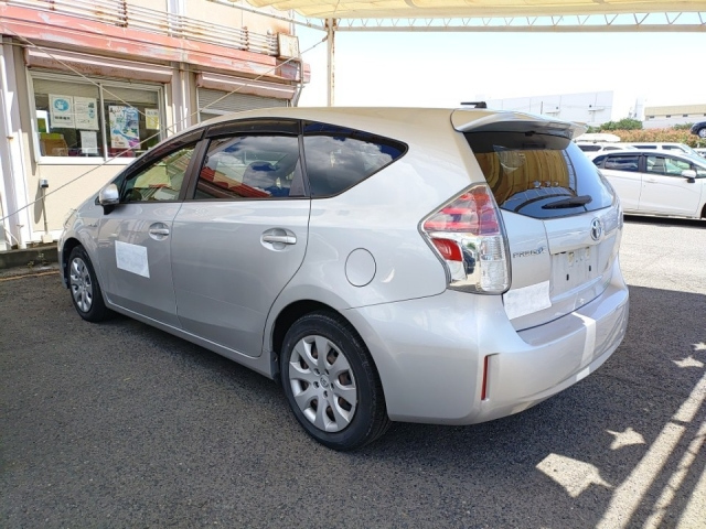 TOYOTA PRIUS ALPHA 2018