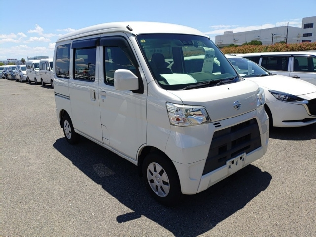 DAIHATSU HIJET VAN 2019