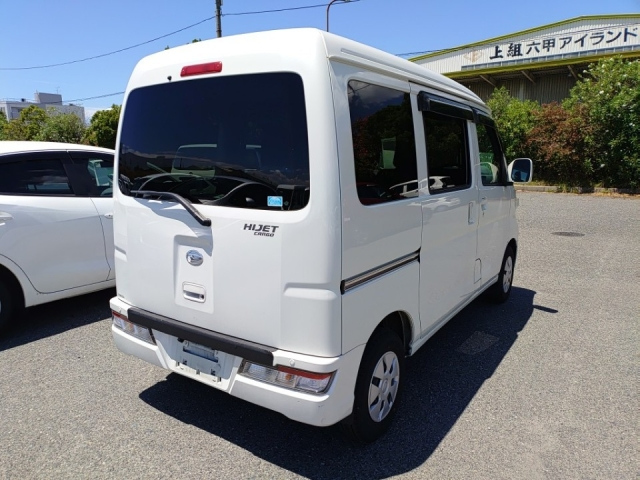 DAIHATSU HIJET VAN 2019