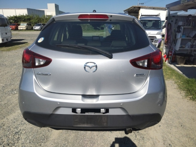 MAZDA DEMIO 2019