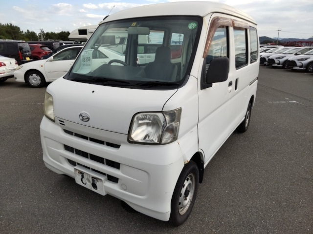 DAIHATSU HIJET VAN 2011