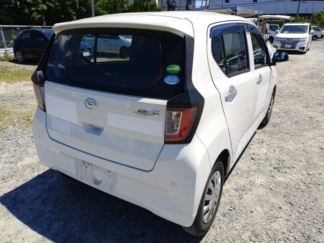 DAIHATSU MIRA E S 2020