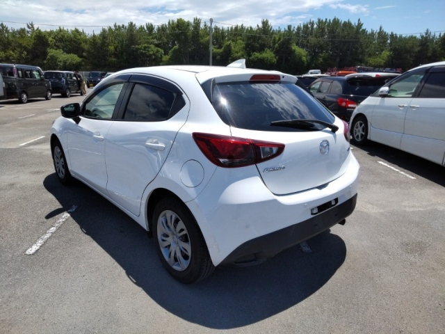 MAZDA DEMIO 2019