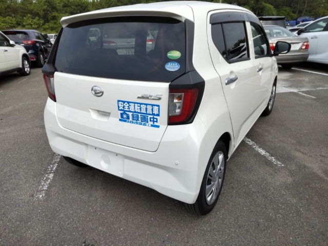 DAIHATSU MIRA E S 2020