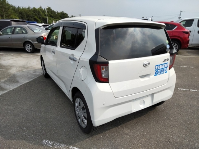DAIHATSU MIRA E S 2020