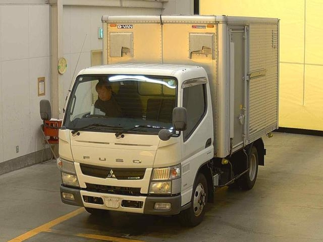 MITSUBISHI CANTER 2014