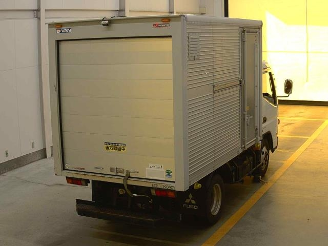 MITSUBISHI CANTER 2014