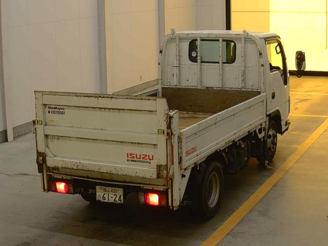 ISUZU ELF 2013